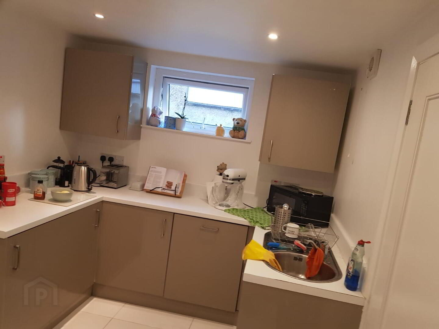 45 Moonstone Street 2 of 12