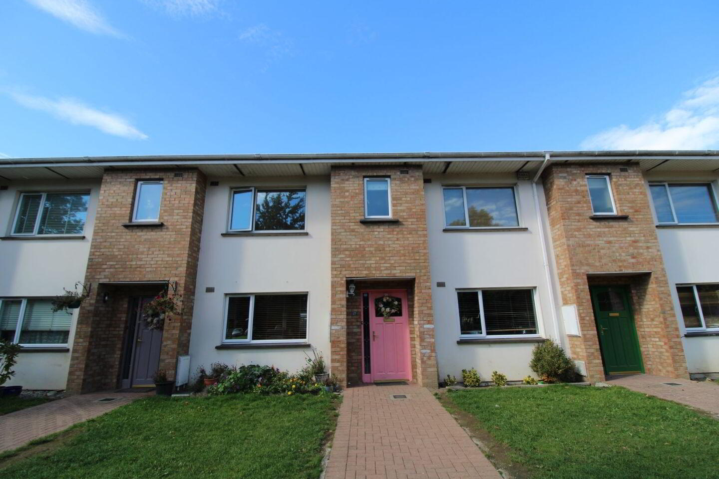 17 Archerswood 1 of 20
