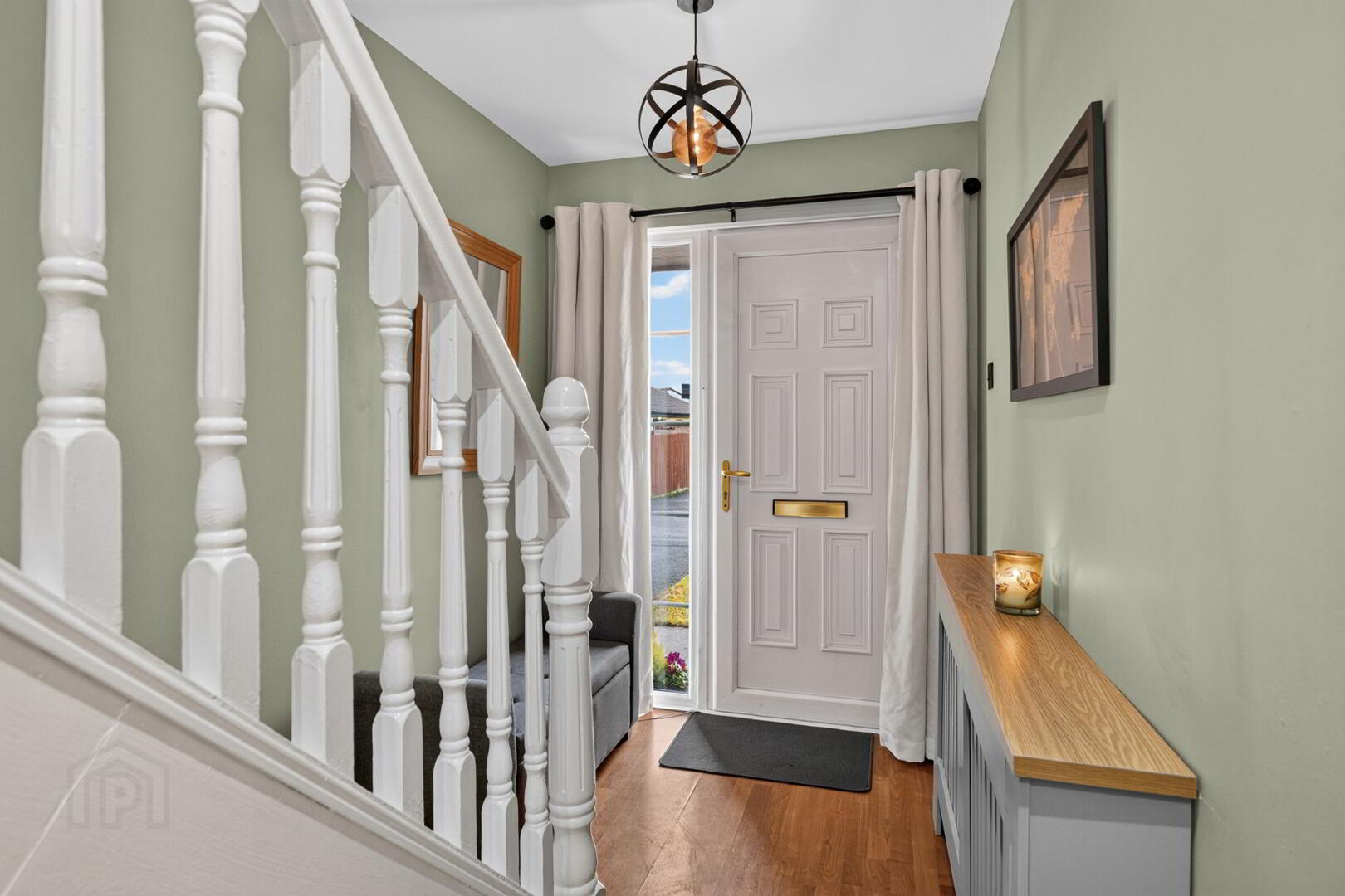 37 Mahon Avenue 3 of 27