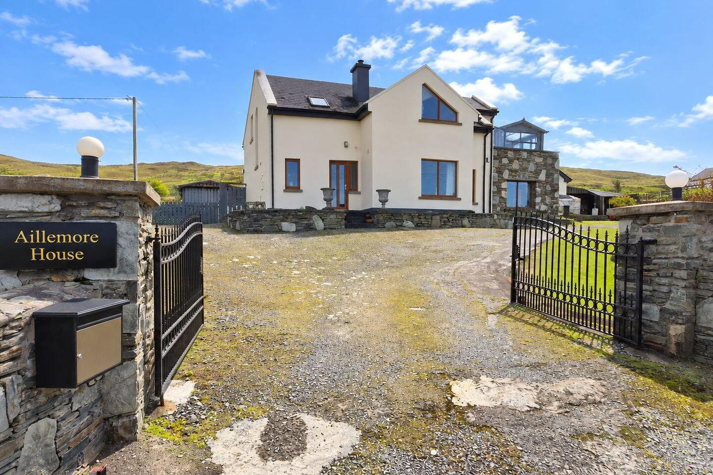 Aillmore House, Aillemore 1 of 50