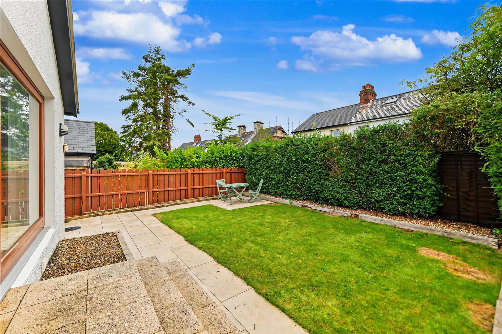 21 Marlborough Park Central 16 of 17
