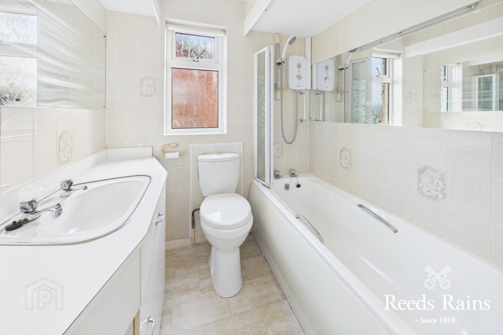 14A Ashbury Avenue 10 of 11