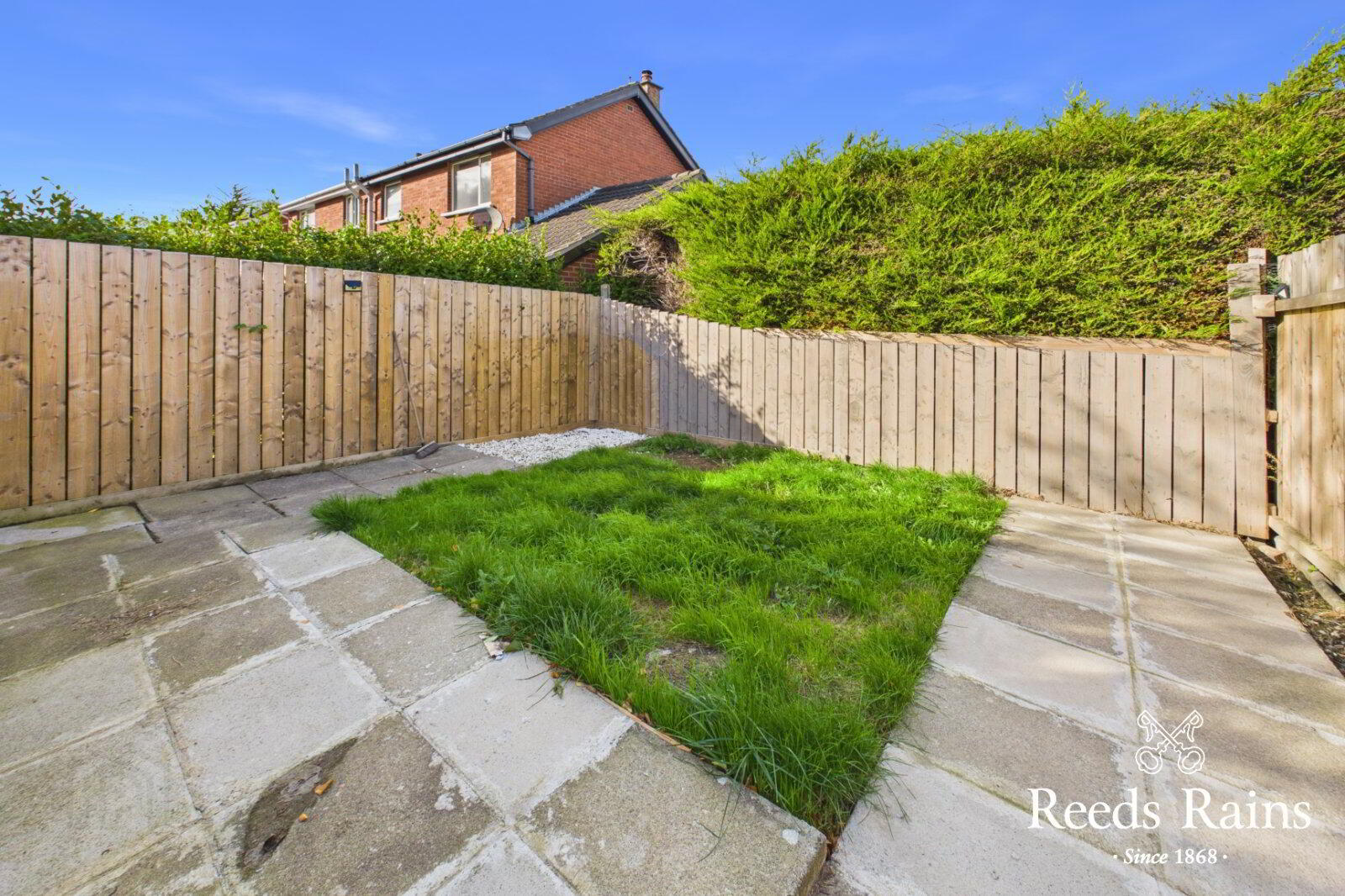 14A Ashbury Avenue 11 of 11