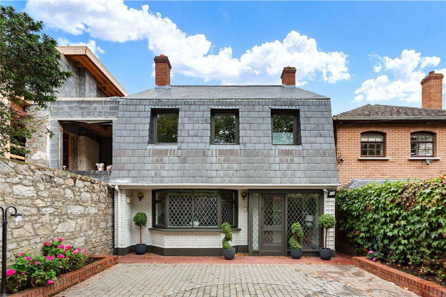15D Clyde Lane 1 of 16