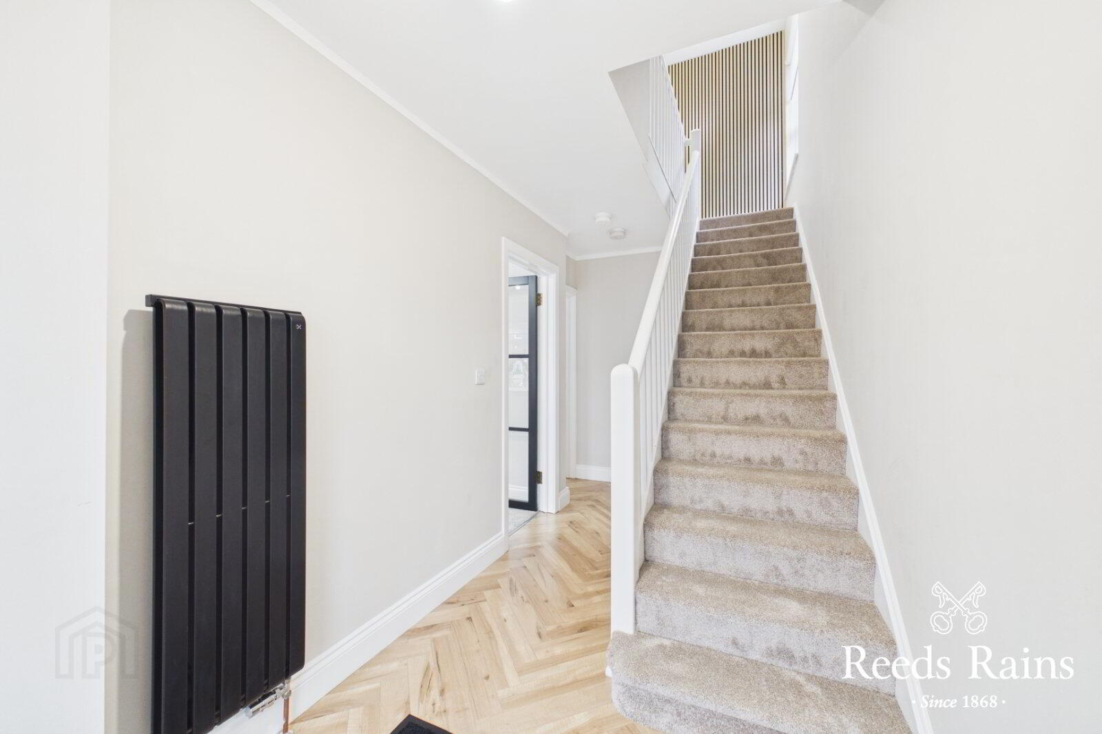 32 Orangefield Road 2 of 31