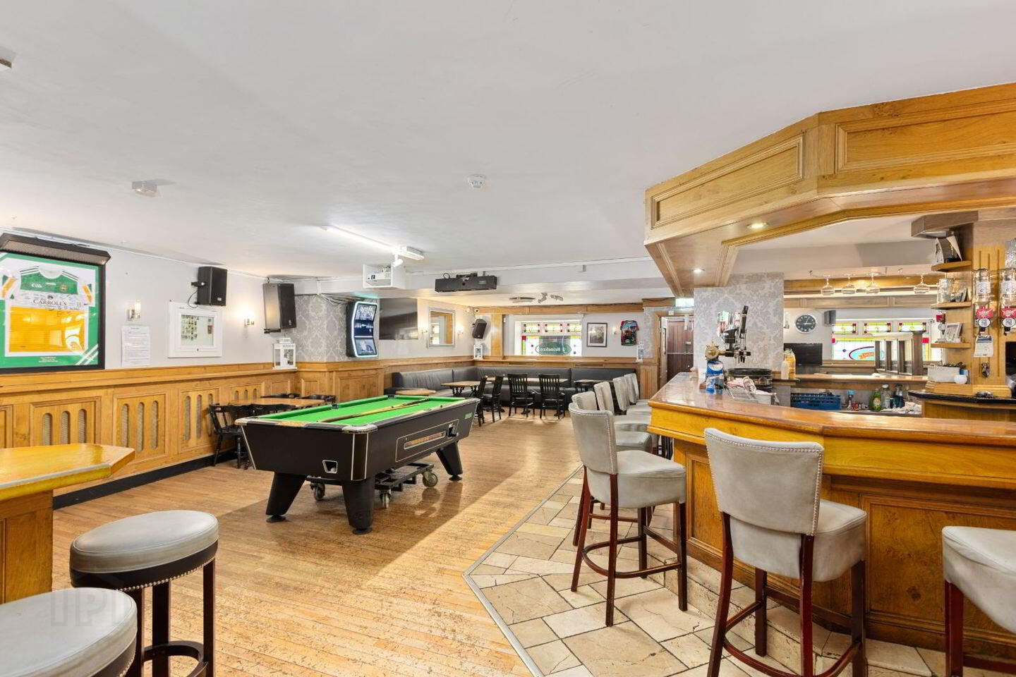 45A Jkl Street 3 of 42