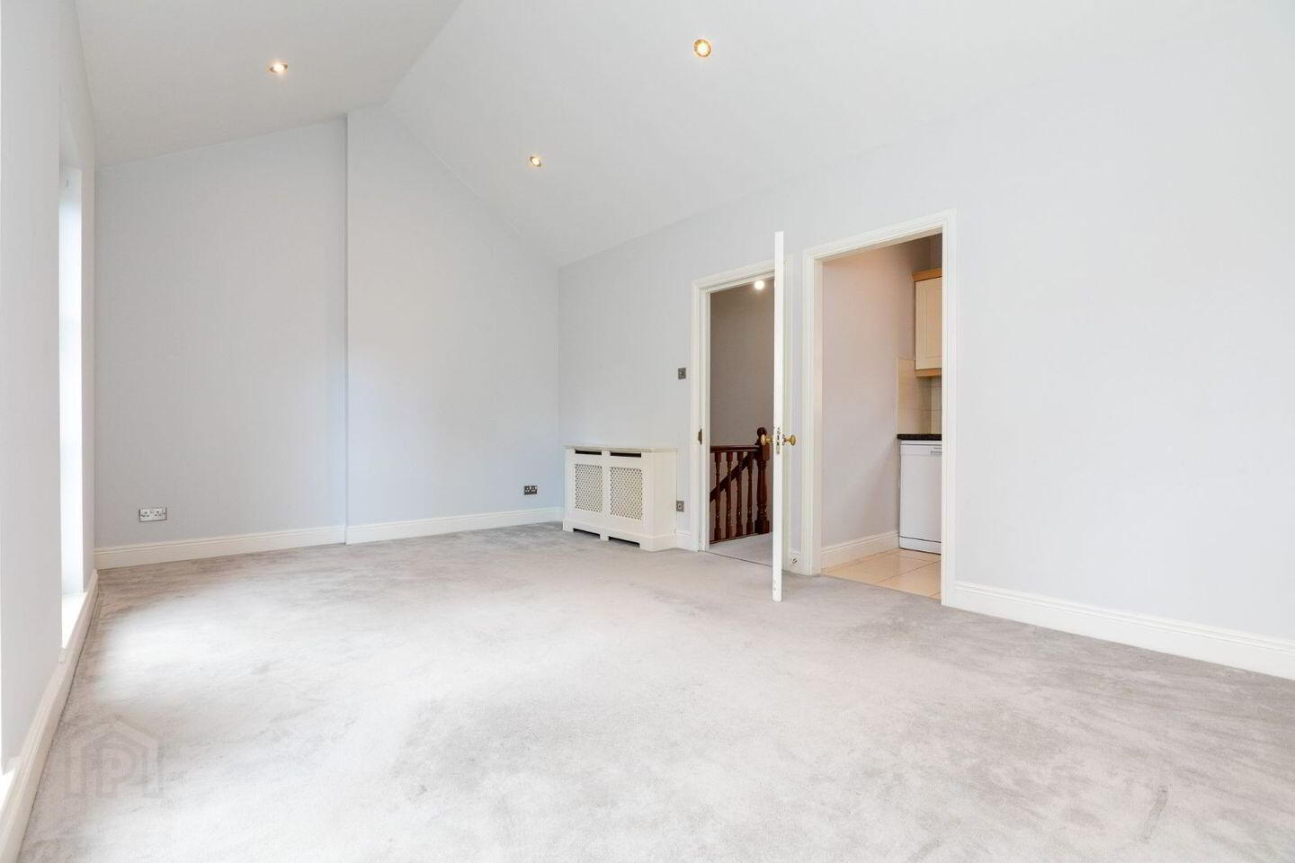21 Haddington Square 3 of 21
