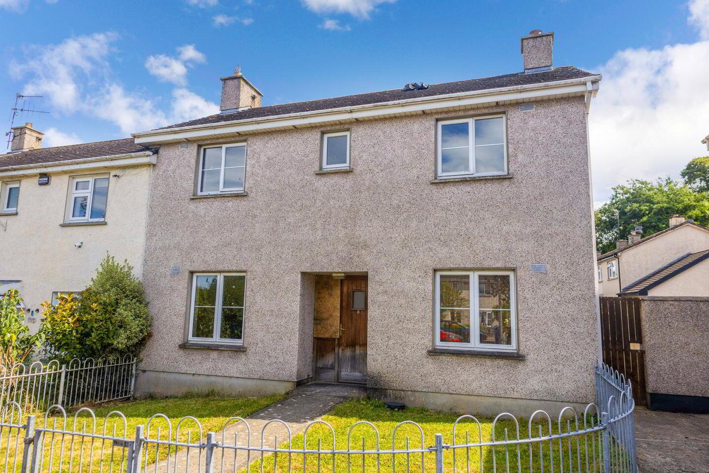 5 Radharc Na Coille 1 of 12