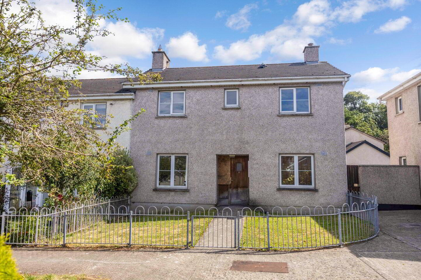 5 Radharc Na Coille 2 of 12