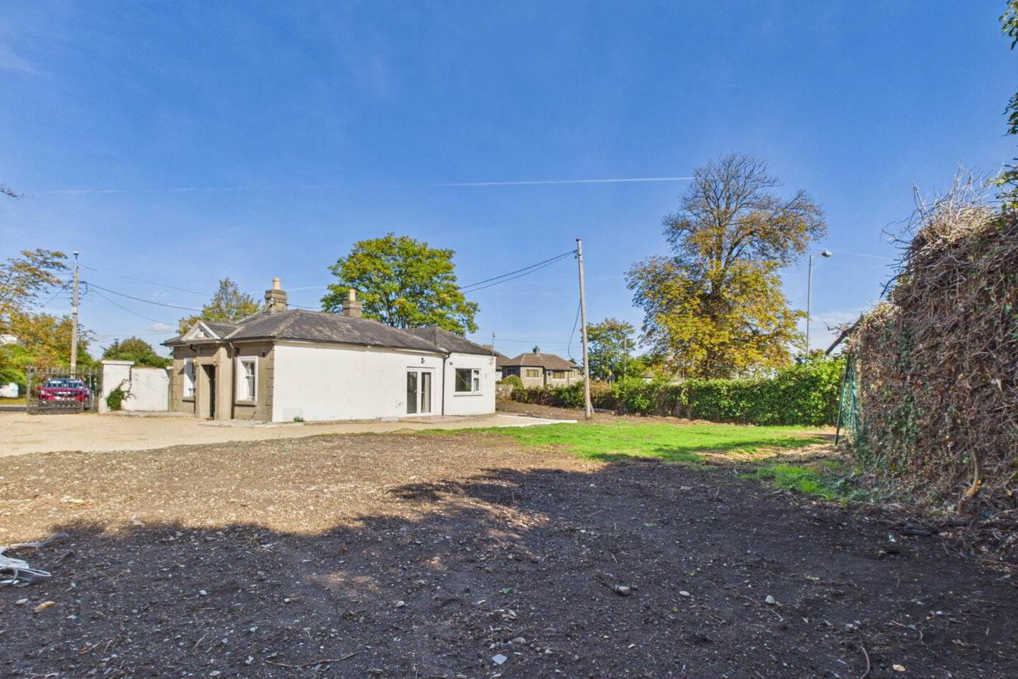 Dunedin, 20 Monkstown Avenue 3 of 19