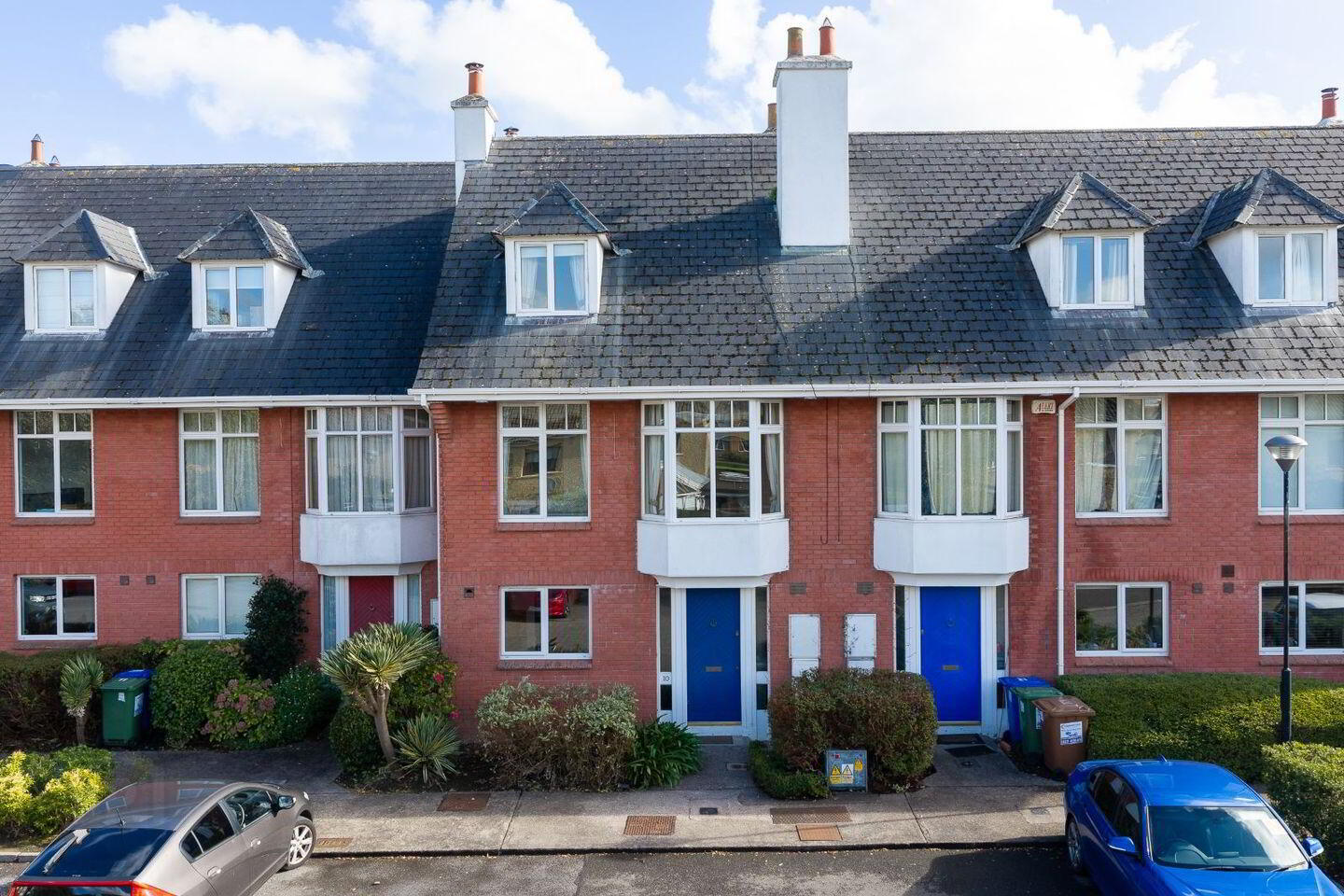 10 Douglas Close 1 of 48