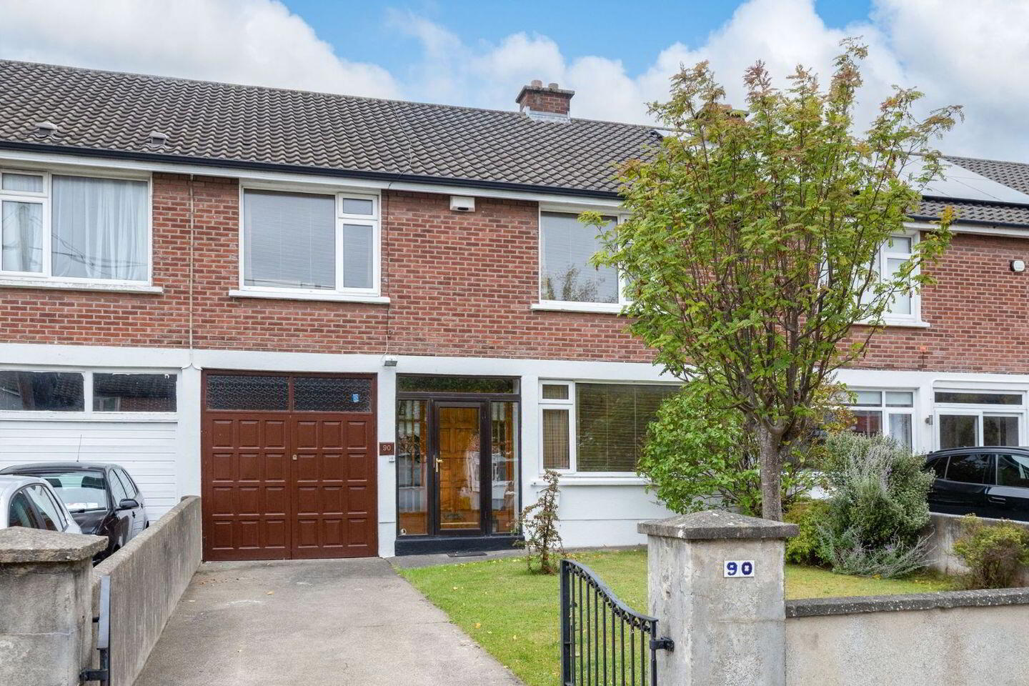 90 Meadow Vale 1 of 33