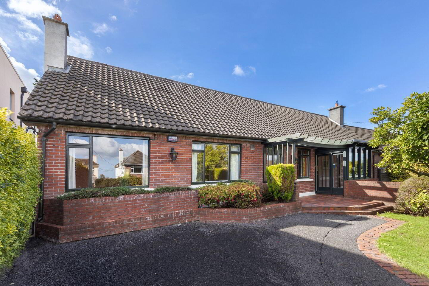 39 Hainault Road 1 of 22