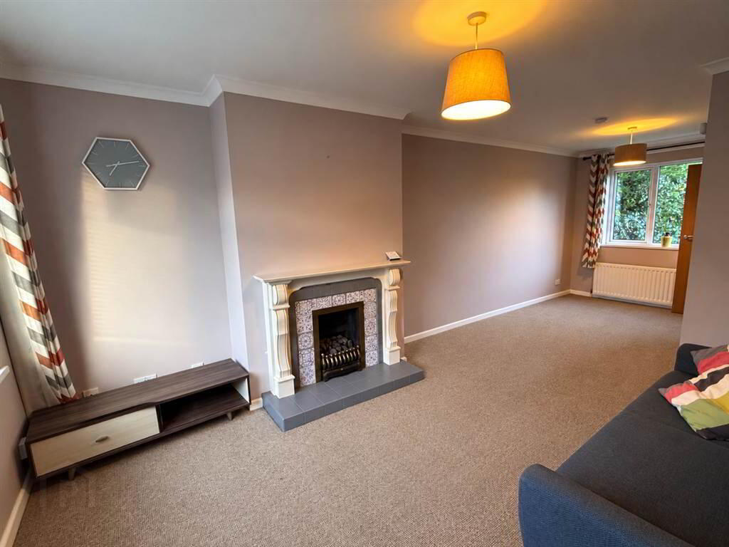 6 Beaufort Avenue 2 of 9