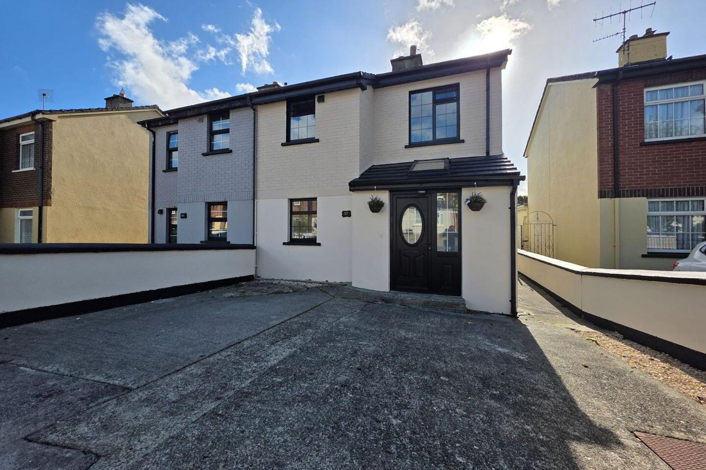 37 Gallowsfield Estate 26 of 26
