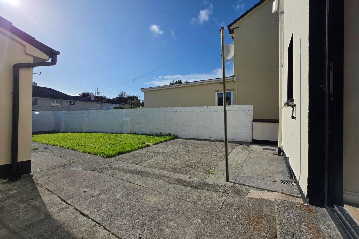 37 Gallowsfield Estate 25 of 26