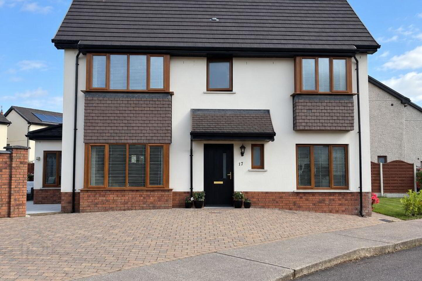17 Lisheen Woods 1 of 42
