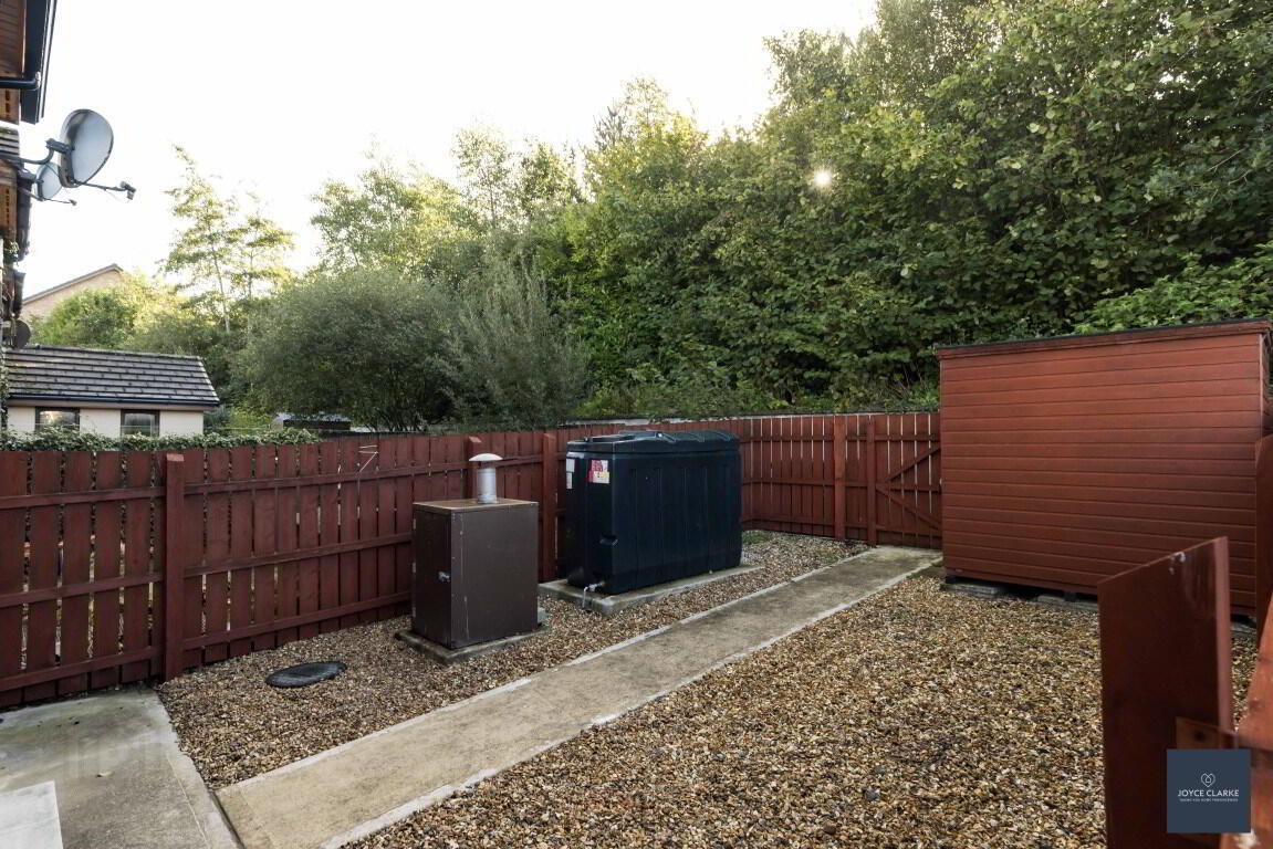 58 Burn Brae Court 33 of 34