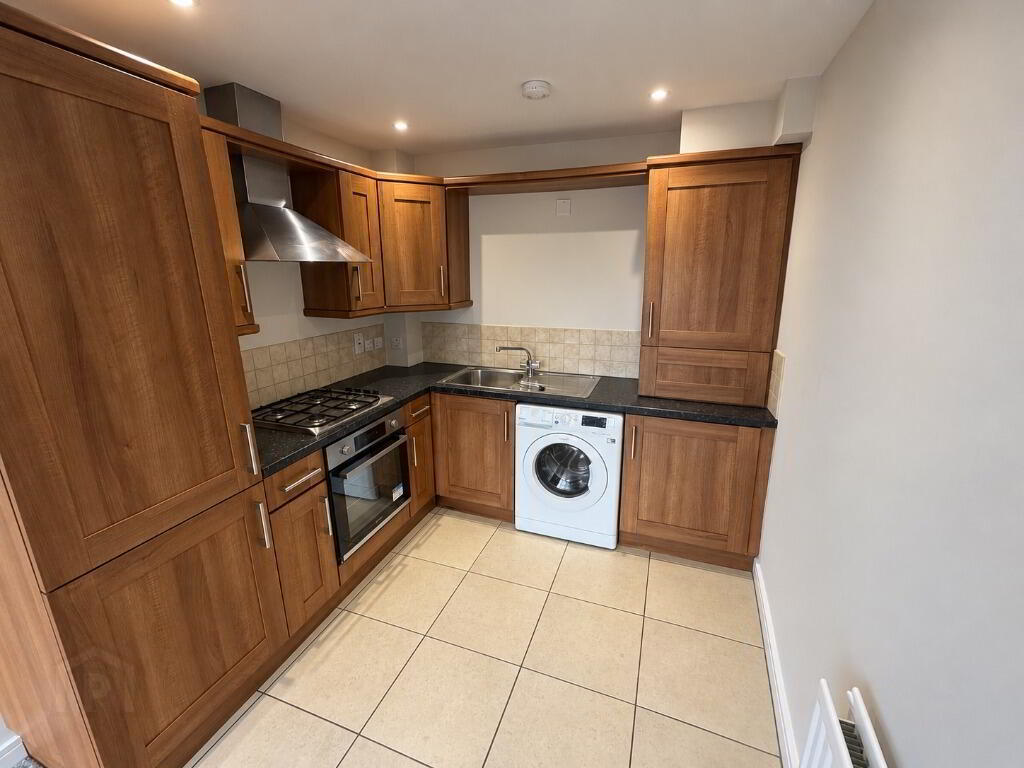 13 Parkview, 145-152 Kingsway 3 of 7