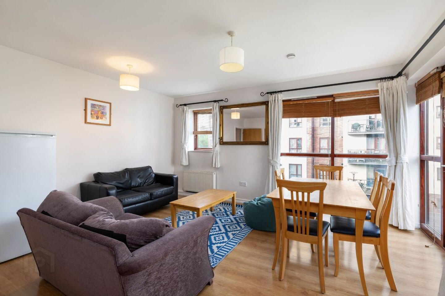 Apartment 17 Temple Gardens 3 of 12