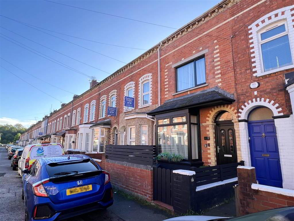13 Farnham Street 1 of 17