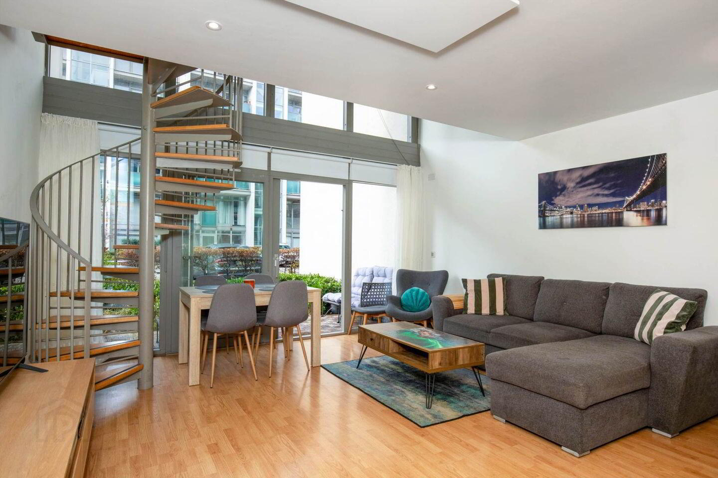 Apt 165, Crosbies Yard 2 of 16