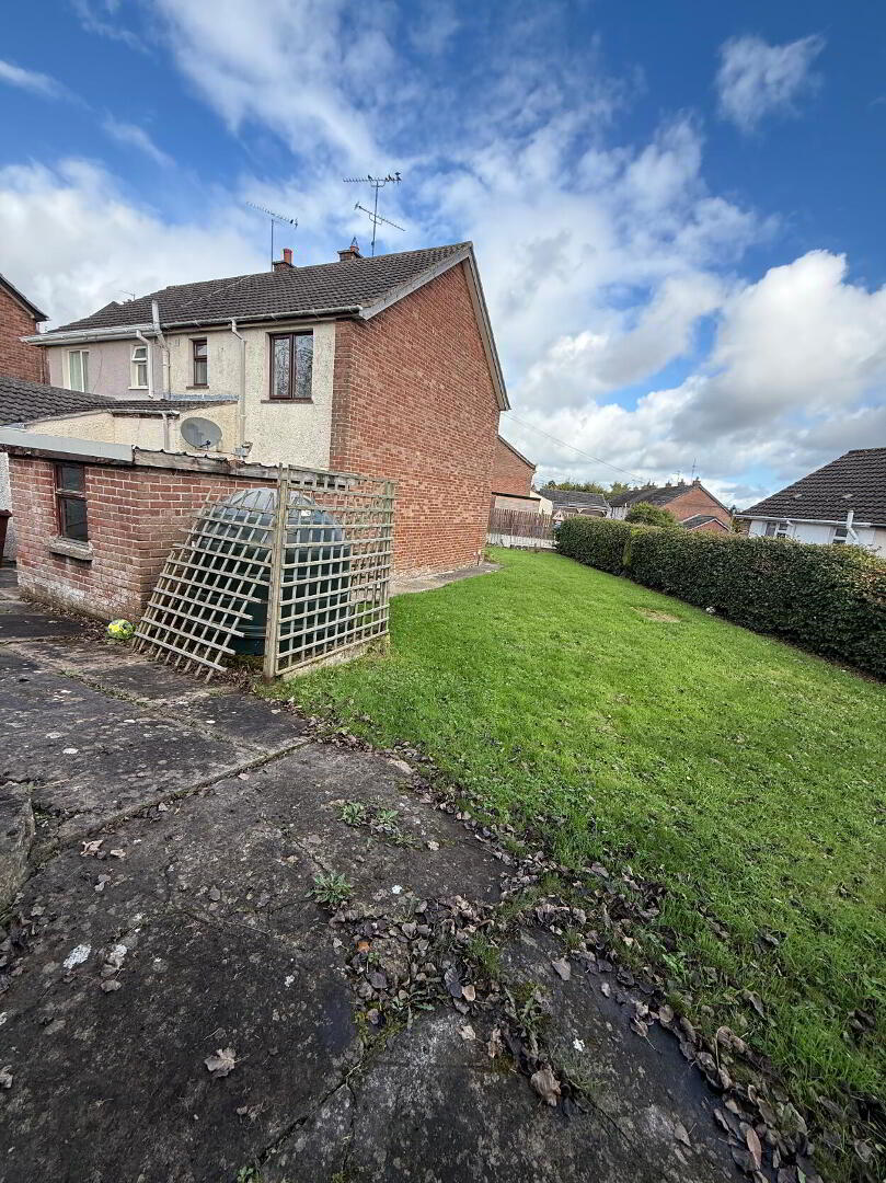 34 Iniscarn Crescent 4 of 4