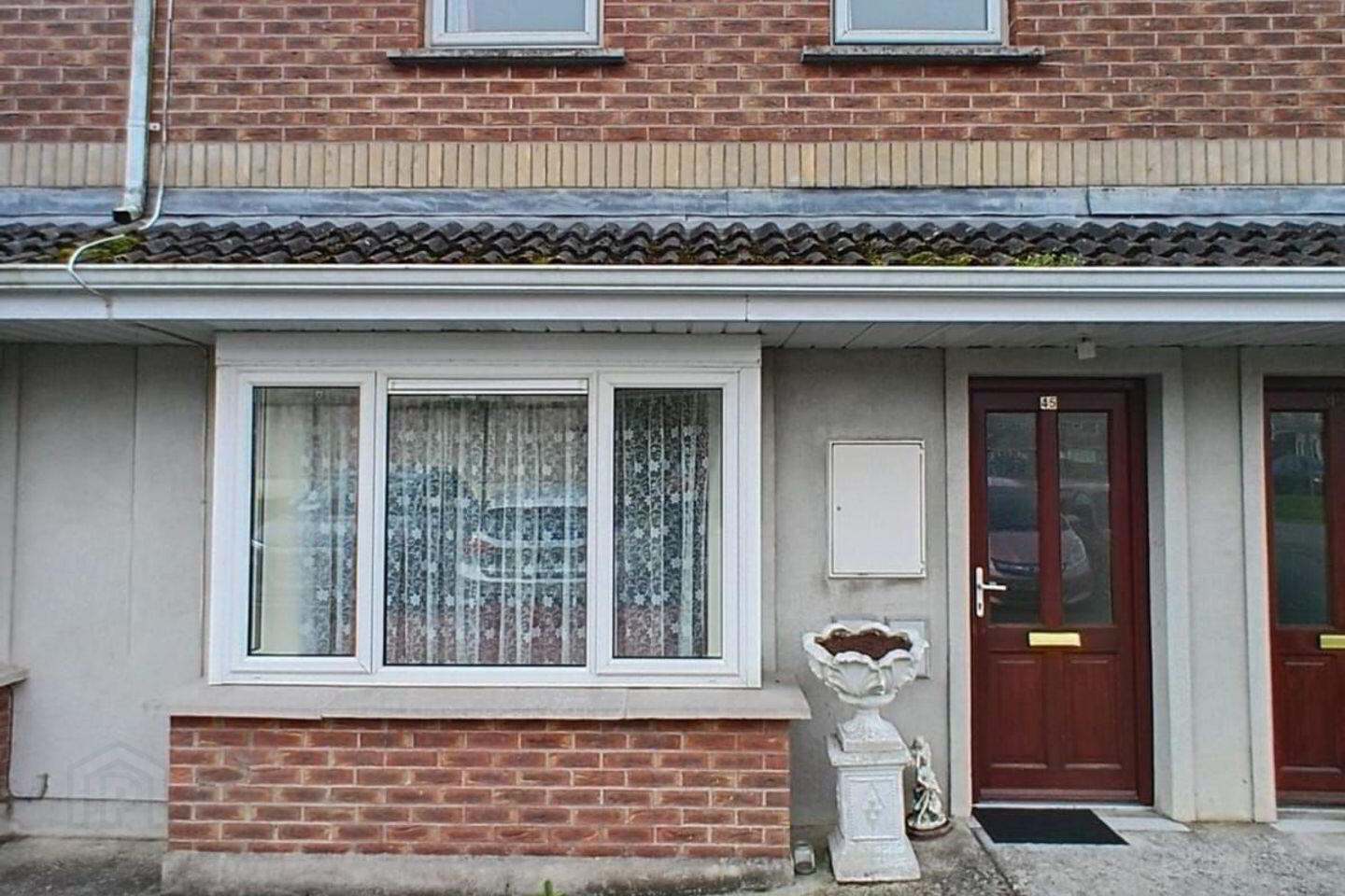 45 Brook Lawn 2 of 15