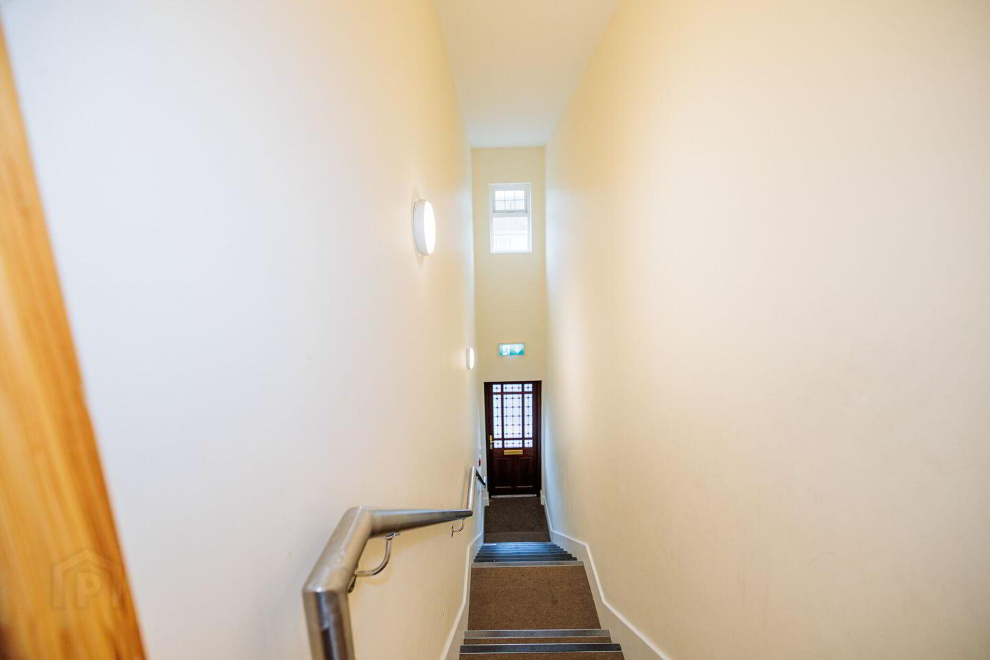 78 Talbots Gate 3 of 22
