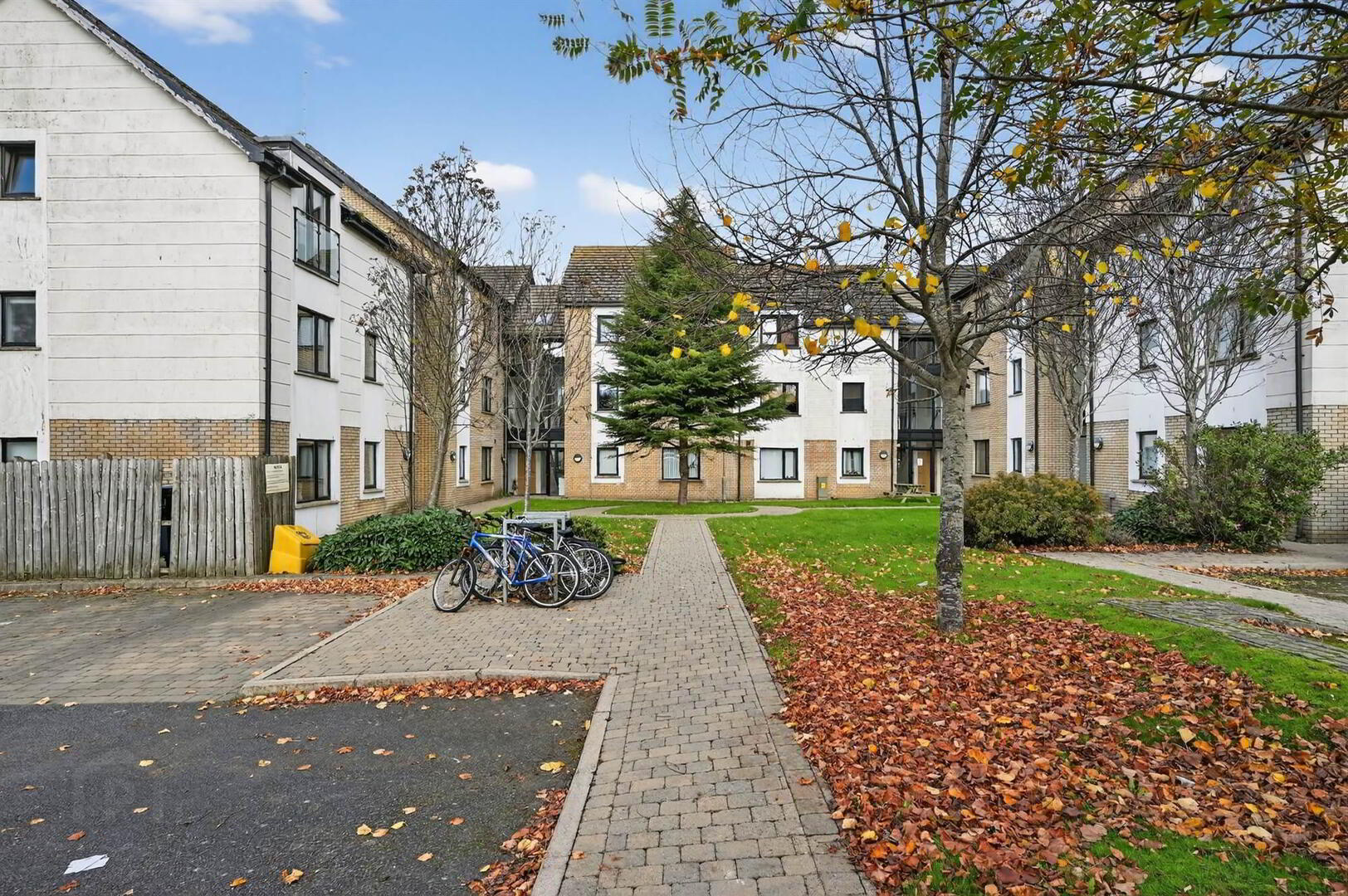 37 Drumadoon Square 2 of 13