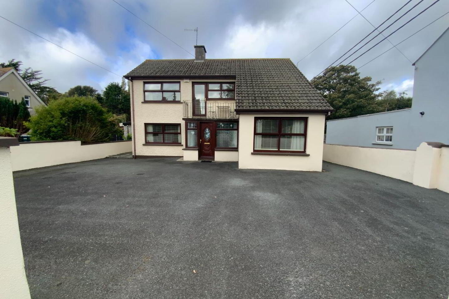 Sea Road 26 of 27