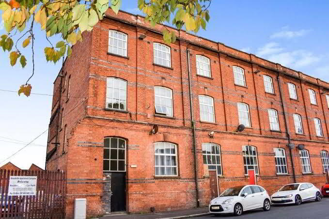 27 Woodville Street 1 of 11