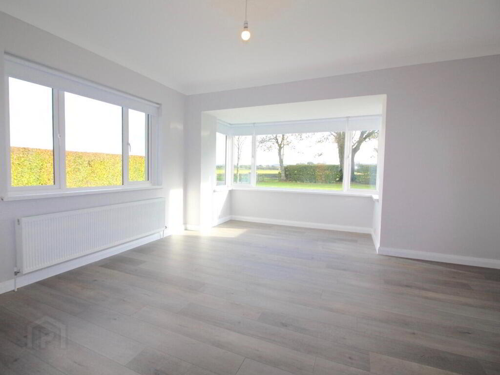 18 Dunygarton Road 3 of 16