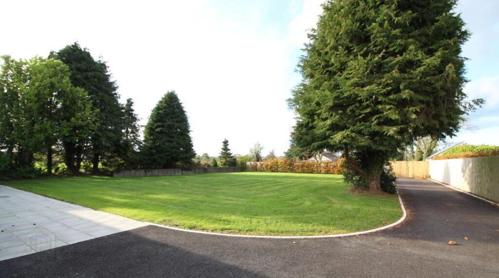 18 Dunygarton Road 16 of 16