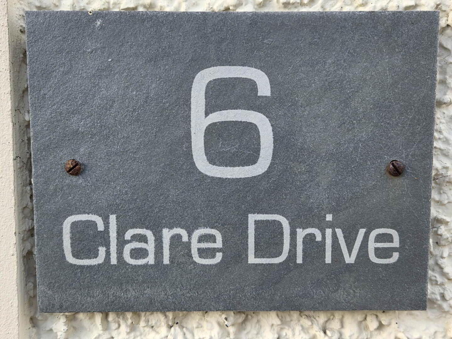 6 Clare Drive 3 of 17