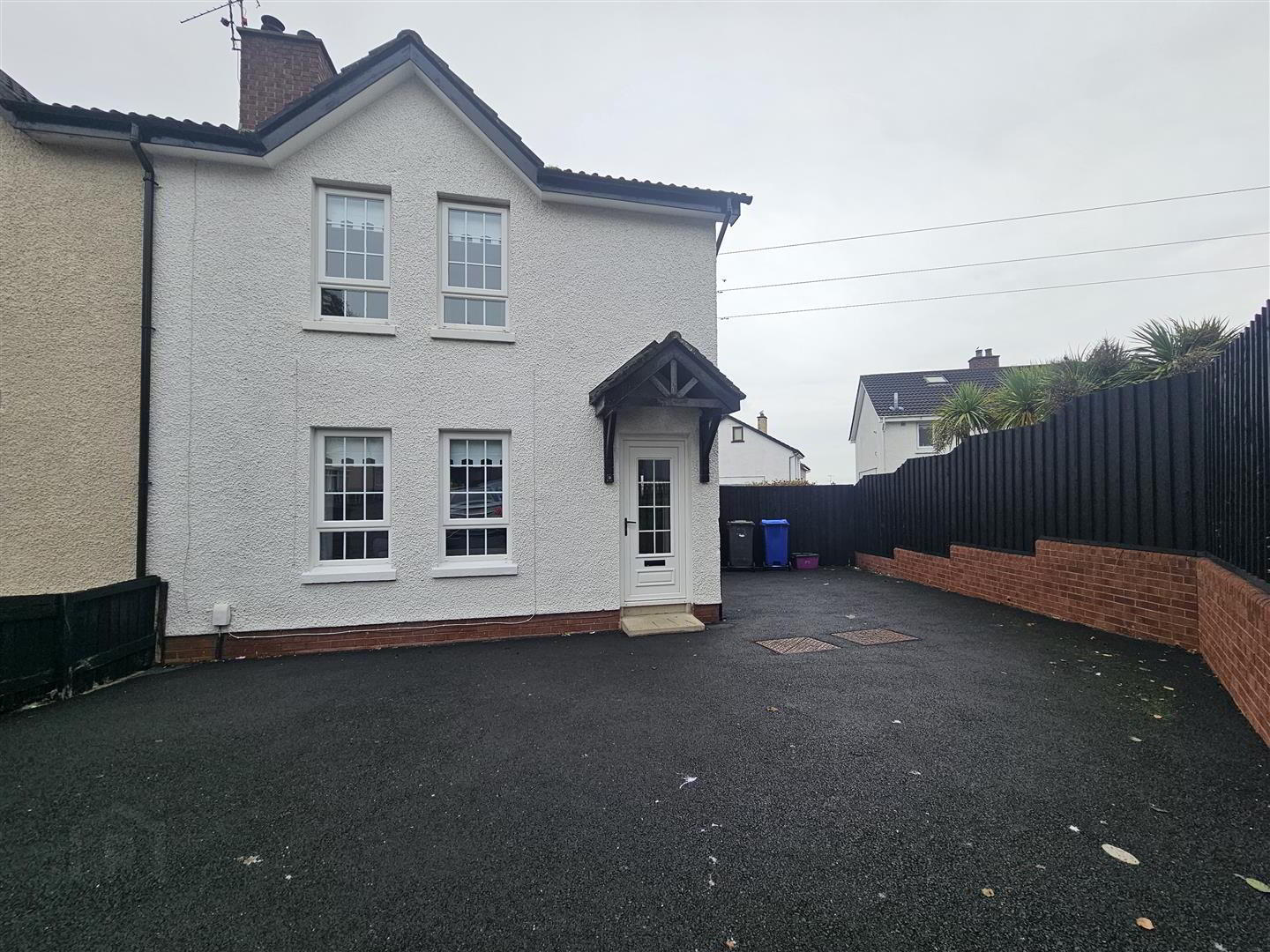 4 Glenfearna Gardens 1 of 15