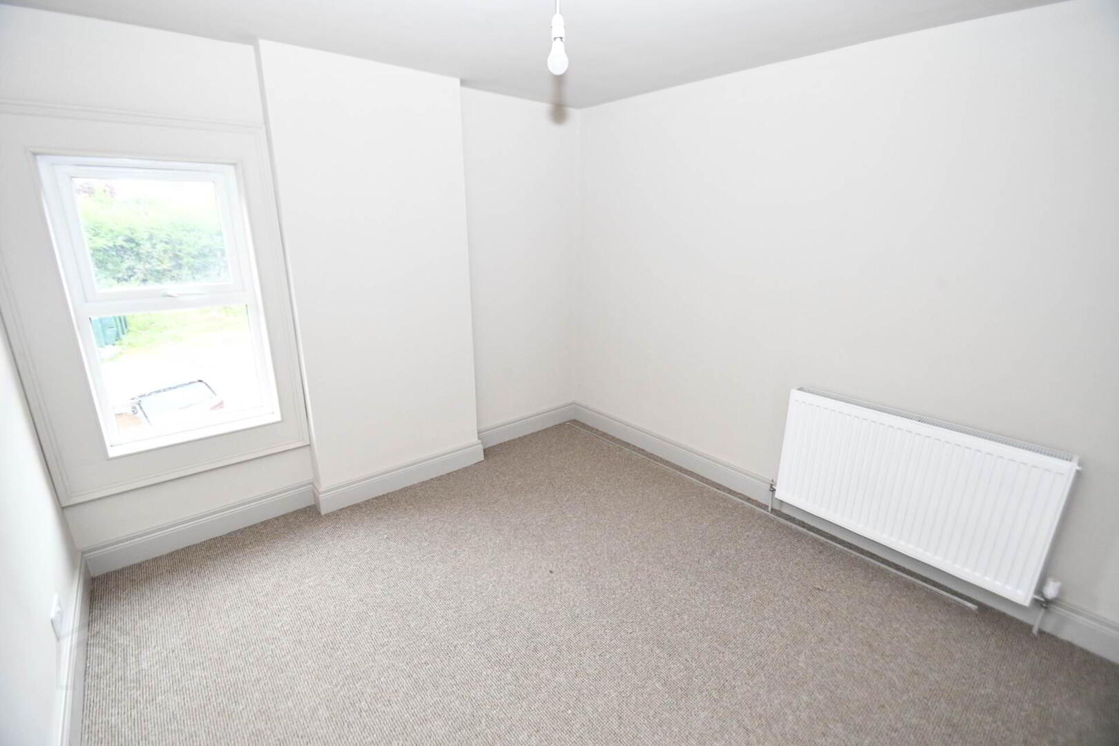 168 Kingsway 12 of 12