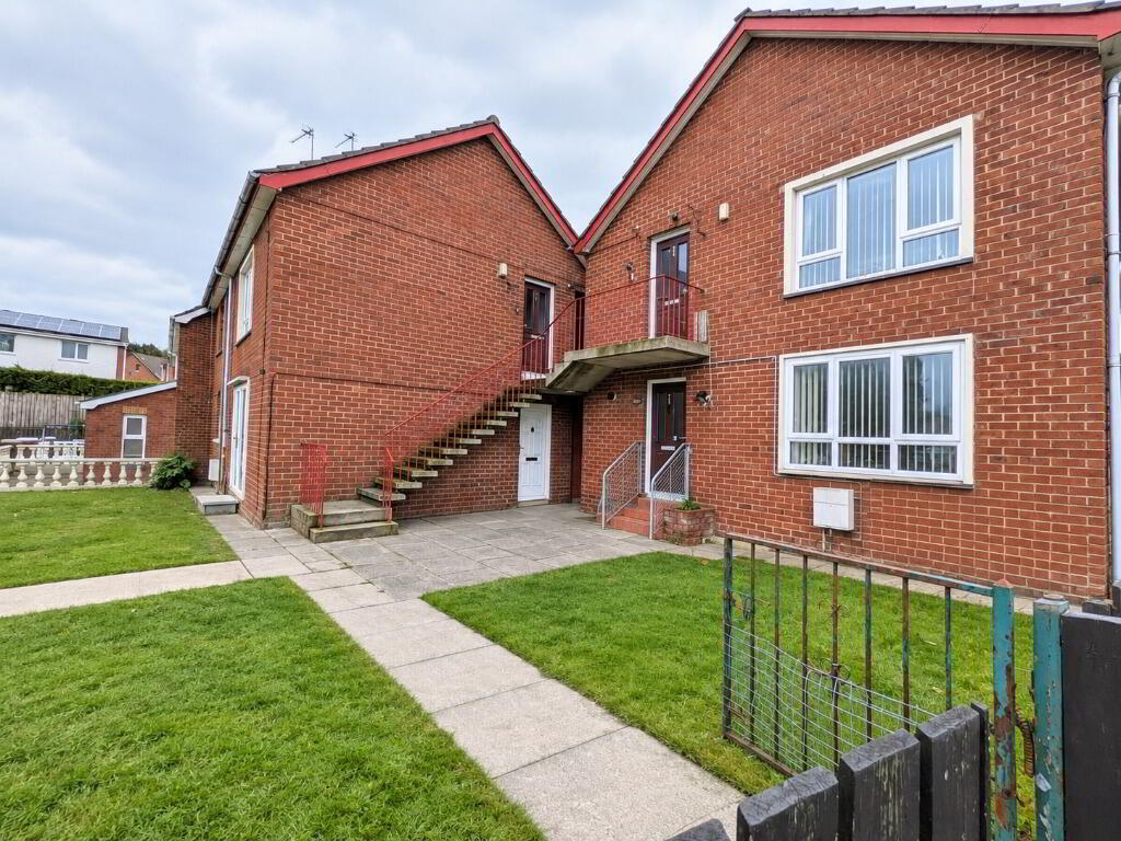 64a Drumlin Drive 1 of 7
