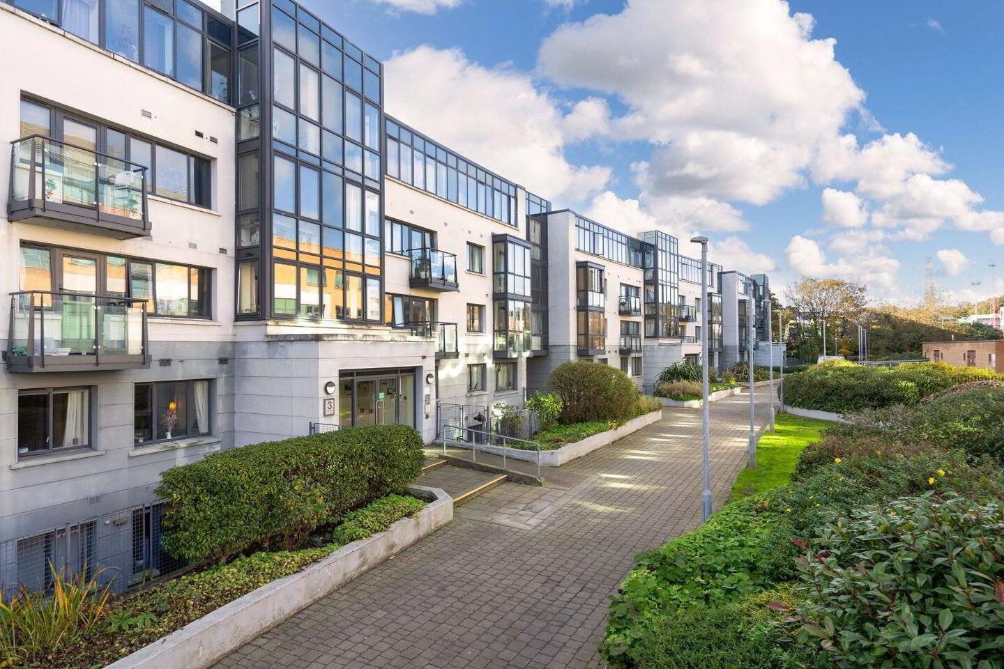 Apartment 84 Block 3 Parkgate Place 1 of 8