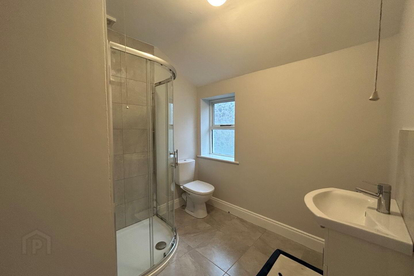 Apartment 1 3 Roden Place 6 of 7