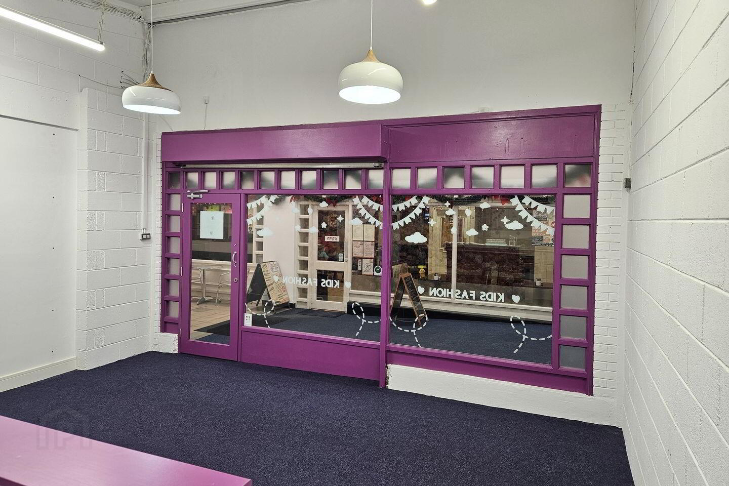 Unit 10, Bandon Shopping Centre 2 of 3