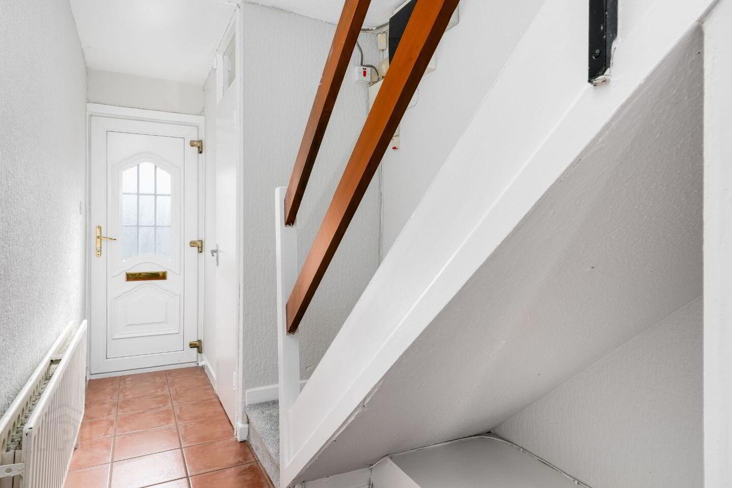 28 Griffith Court 2 of 16