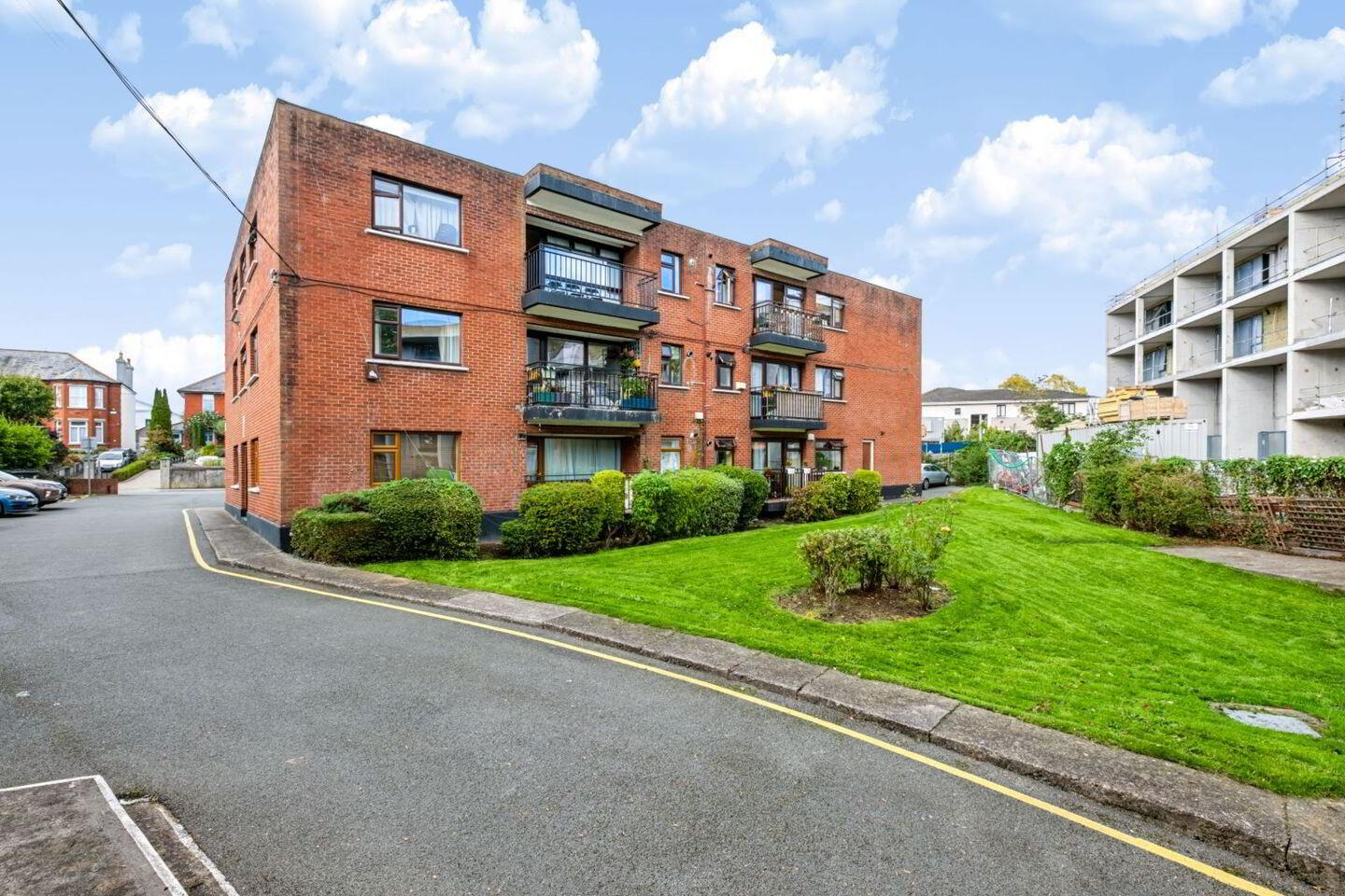 Apartment 12 Clonmore Court 16 of 17