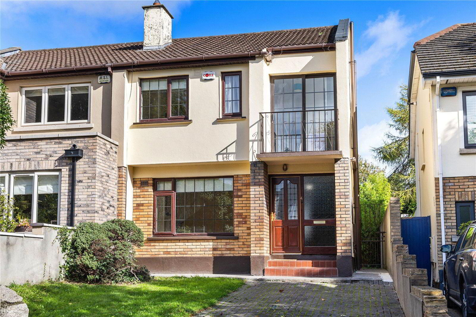 4 Albany Woods 1 of 12