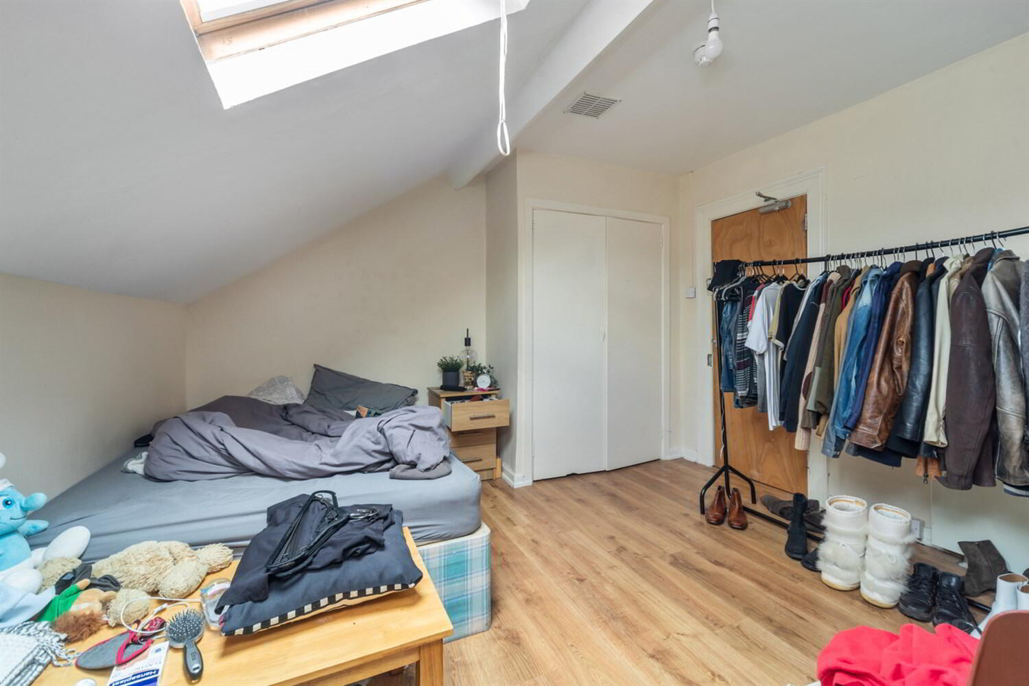 Apt 2, 11 Wolseley Street 3 of 11