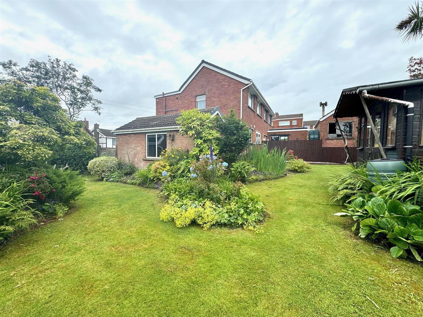 4 Rockland Crescent 14 of 15