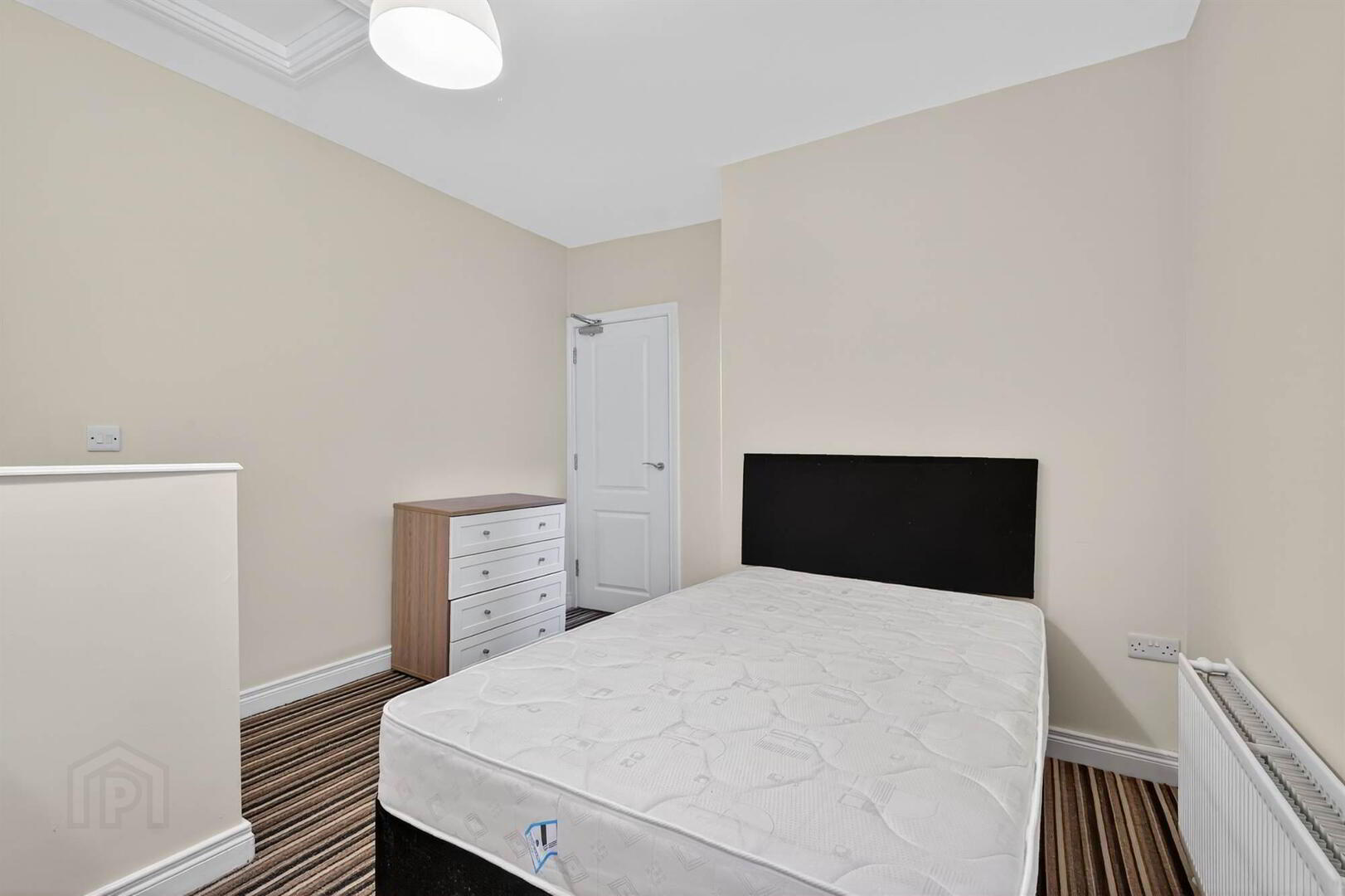 Apt 2, 18 Claremont Street 10 of 11