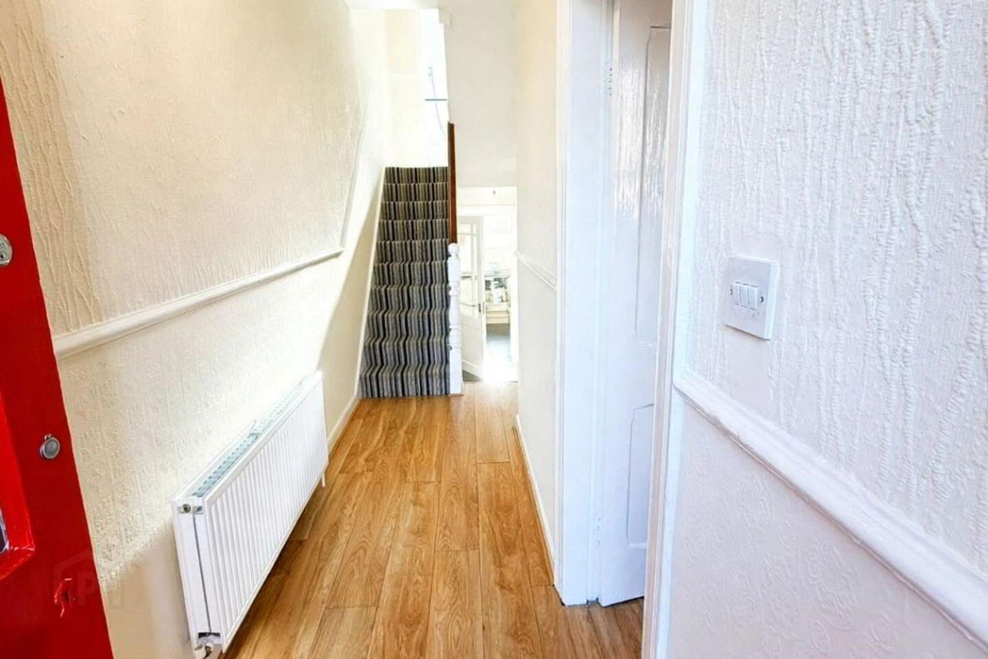 25 Saint Michael's Road 3 of 19