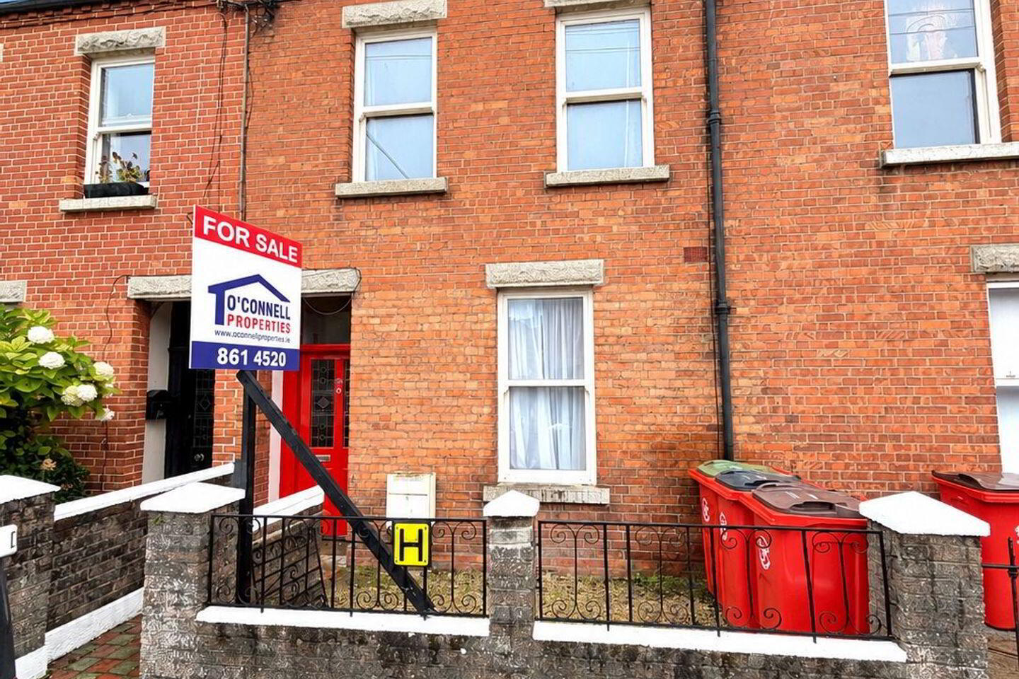 25 Saint Michael's Road 2 of 19