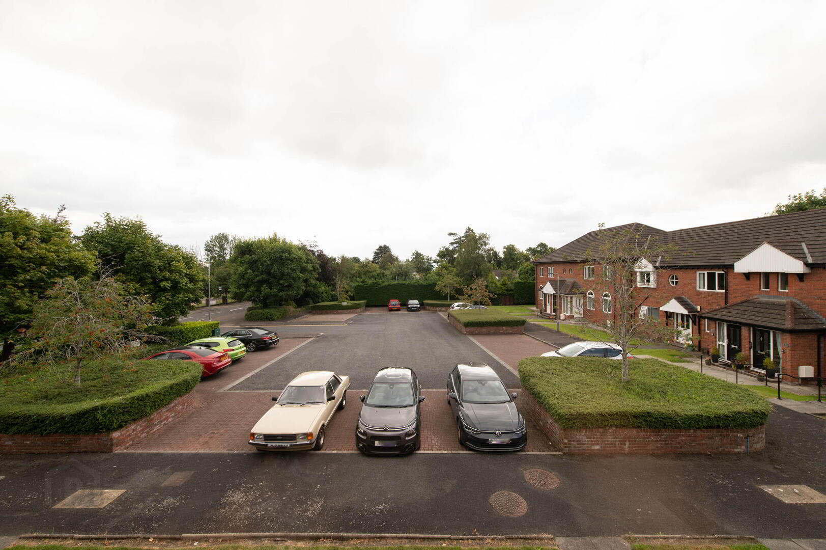 6a Railway Court 27 of 28